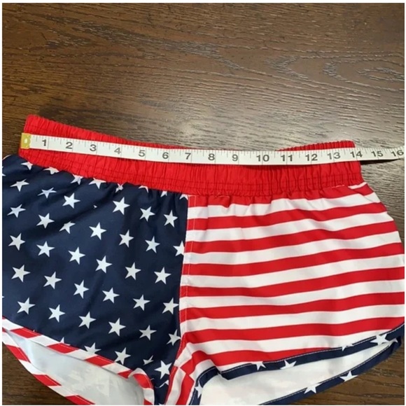 World Calhoun American Flag Quick Dry Mid-Rise Water Shor… - Picture 6 of 6